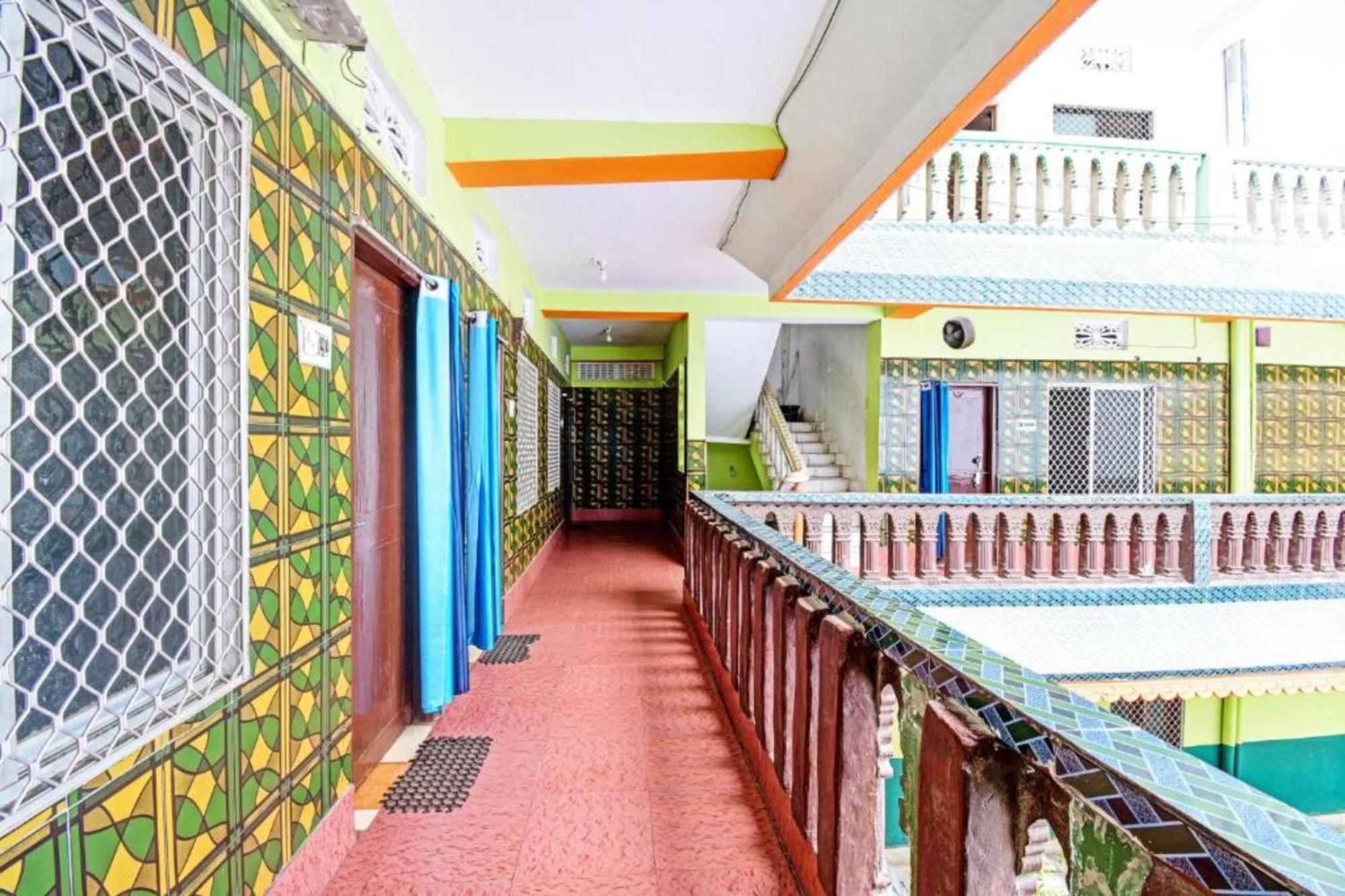 Sri Ram Guest House Puri Bagian luar foto